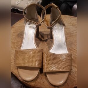 Anne Kllein Cashmere Color Sandals